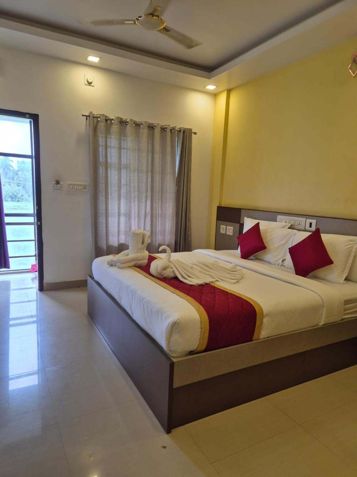 Alfa Inn Nedumbassery Dış mekan fotoğraf