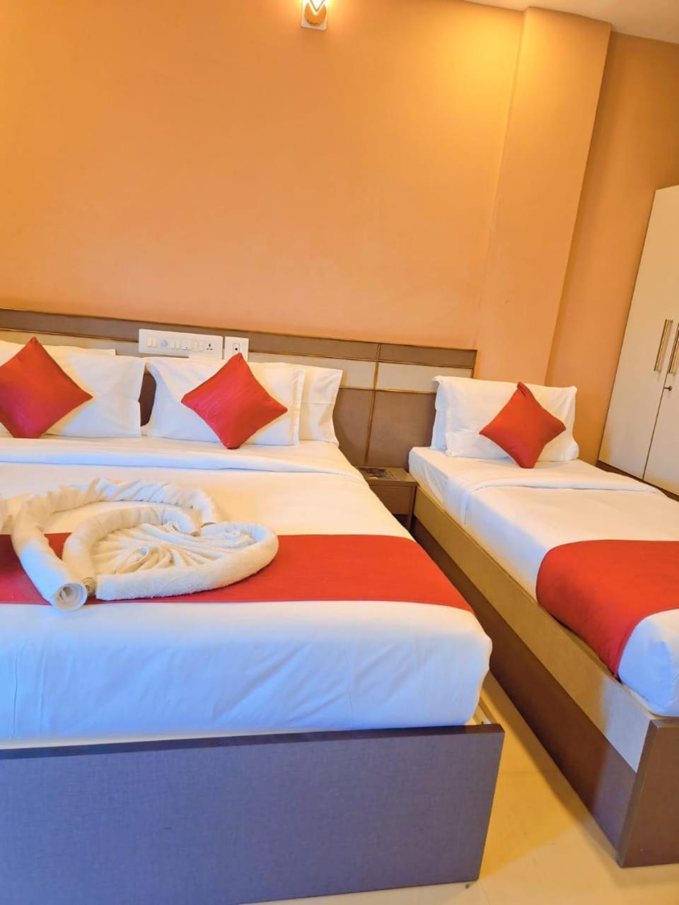 Alfa Inn Nedumbassery Dış mekan fotoğraf