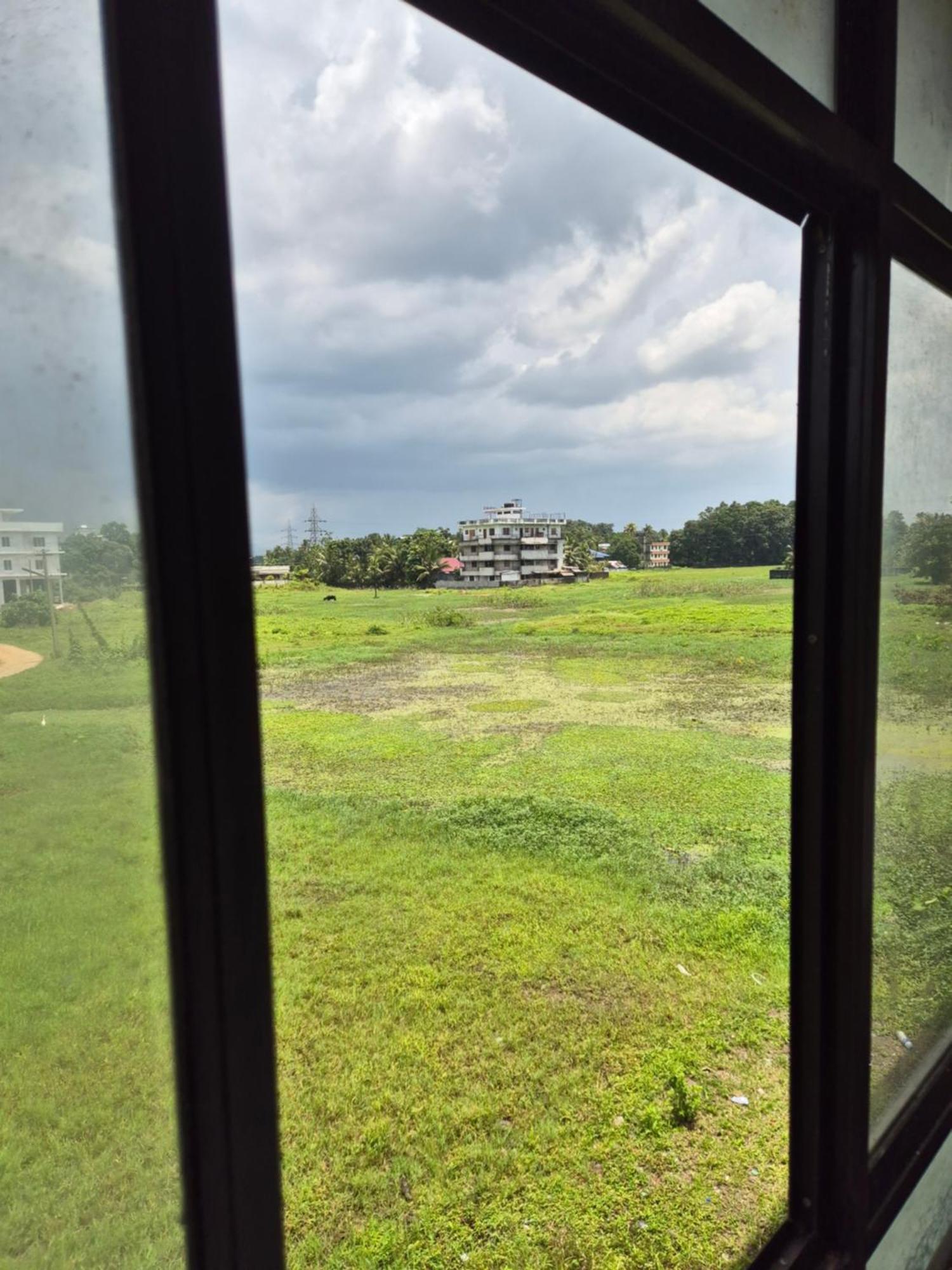 Alfa Inn Nedumbassery Dış mekan fotoğraf