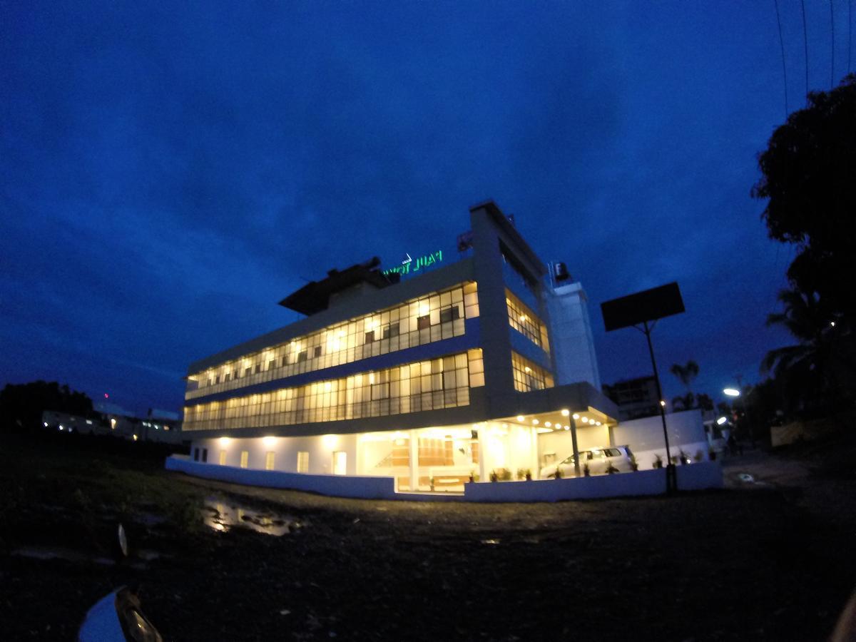 Alfa Inn Nedumbassery Dış mekan fotoğraf