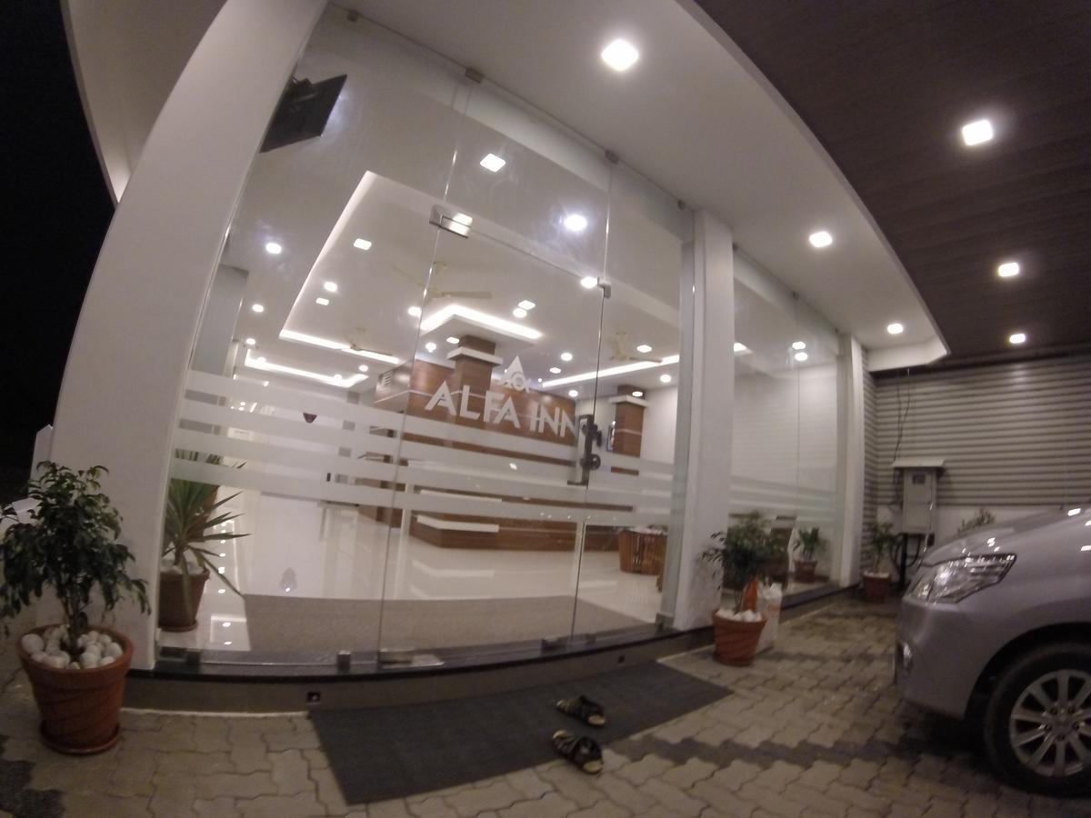 Alfa Inn Nedumbassery Dış mekan fotoğraf